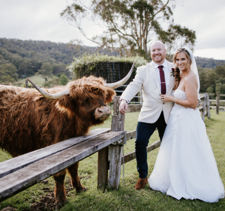 Posing Tips for Your Wedding Photos